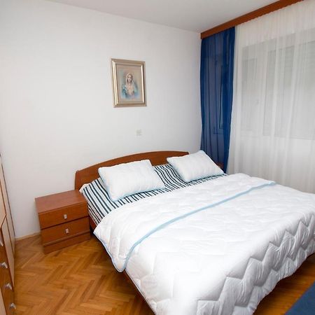 Apartman Seka Omis Exterior photo