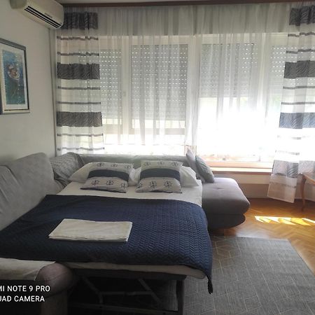 Apartman Seka Omis Exterior photo