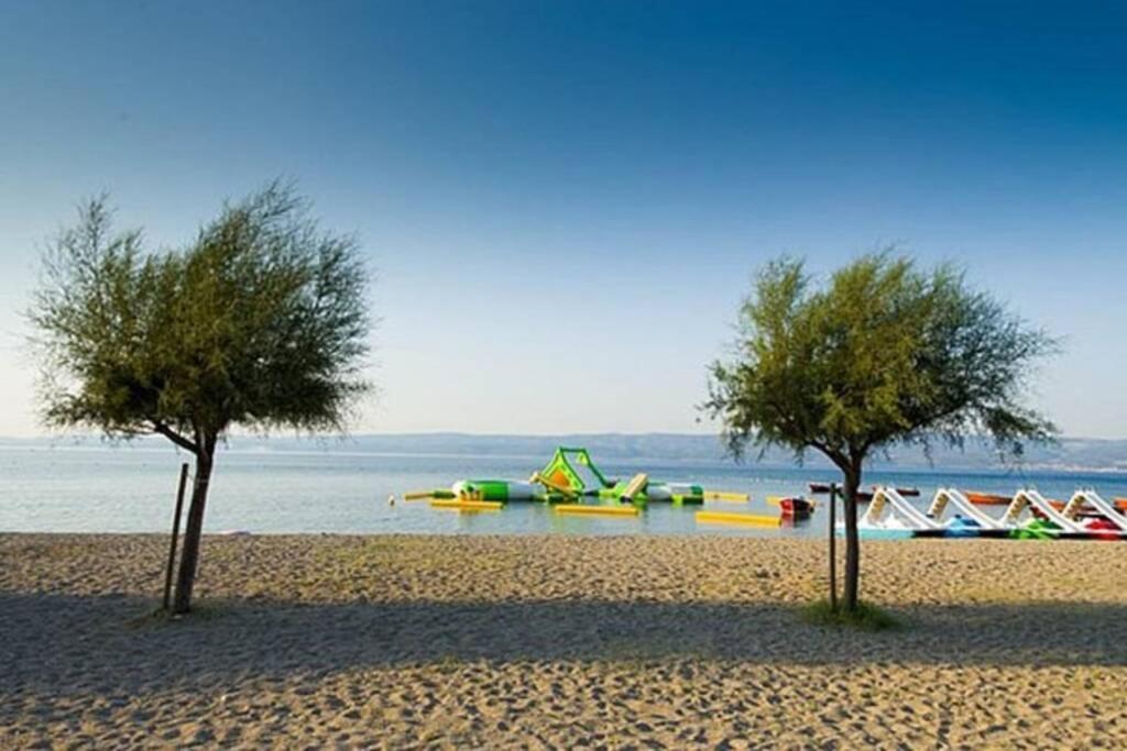 Apartman Seka Omis Exterior photo