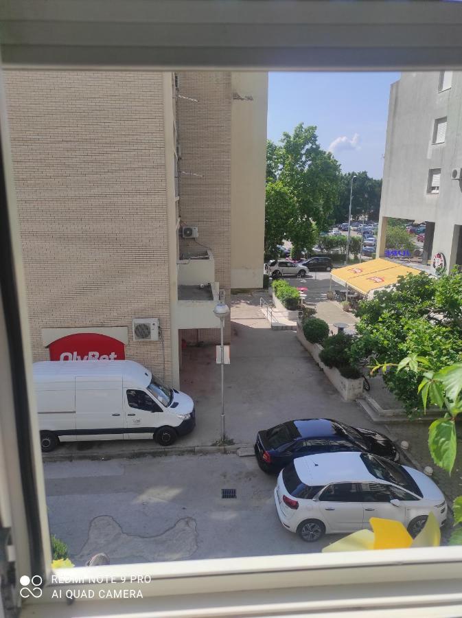 Apartman Seka Omis Exterior photo