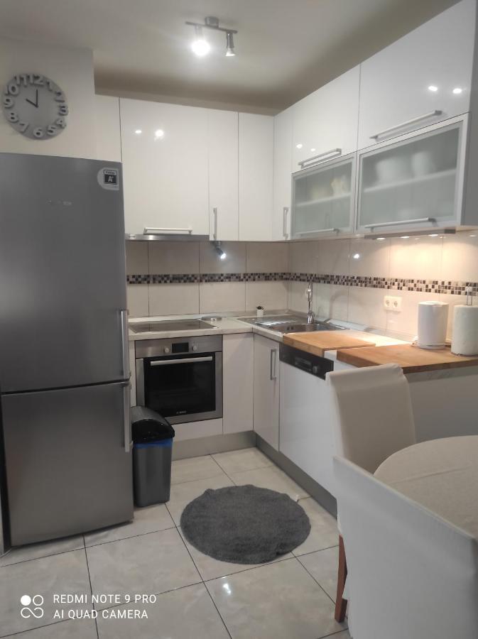 Apartman Seka Omis Exterior photo